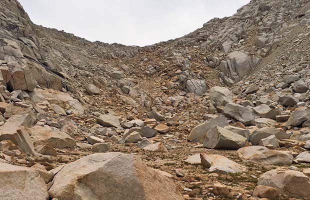 The hated talus on the northern side of Gabbot Pass on the High Route