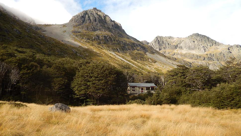 Looking south at the Upper Travers Hut [24 bunks]