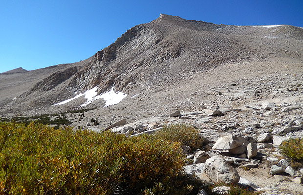Cirque Peak as seen from High Lake on the climb to New Army Pass.