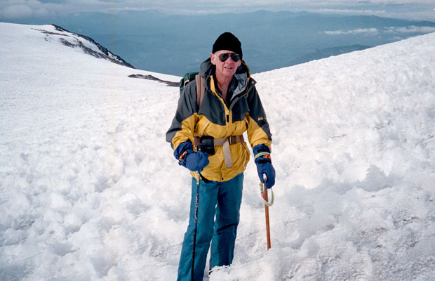 2001: Mal on the last section of the summit climb ... Piker's Peak behind.