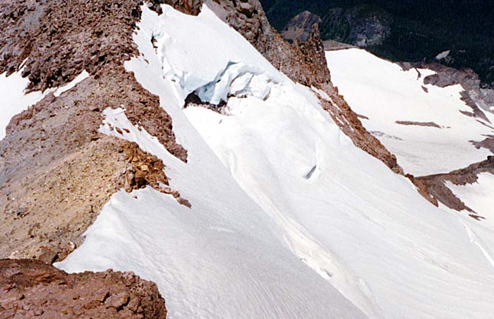 1987 Solo climb: Climbing along the narrow ridge crest